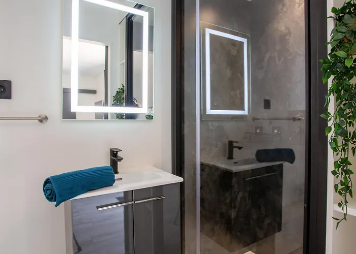 La Naty By Interhome Dağ evi Saint-Michel-Chef-Chef