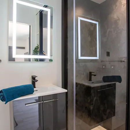 La Naty By Interhome شاليه سانت ميشيل تشيف تشيف